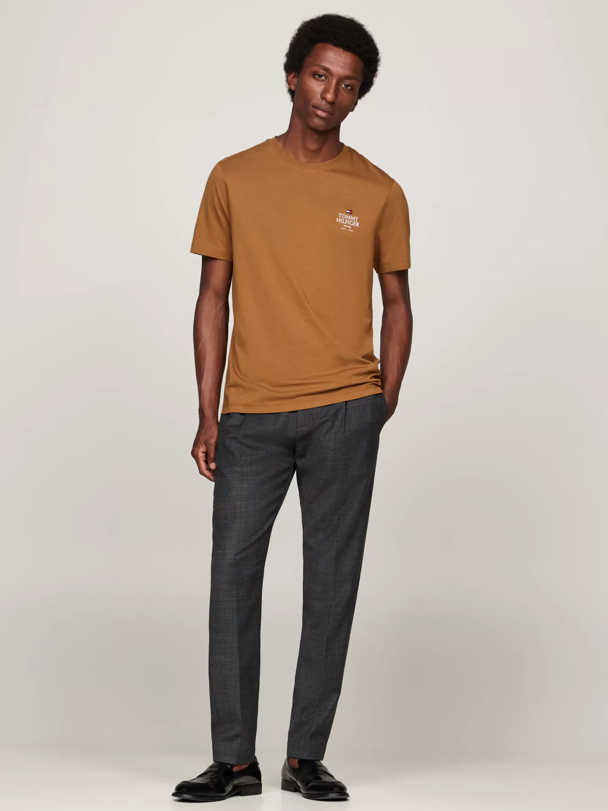 T-Shirts*Tommy Hilfiger T-shirt Met Ronde Hals En Logo COUNTRY BROWN