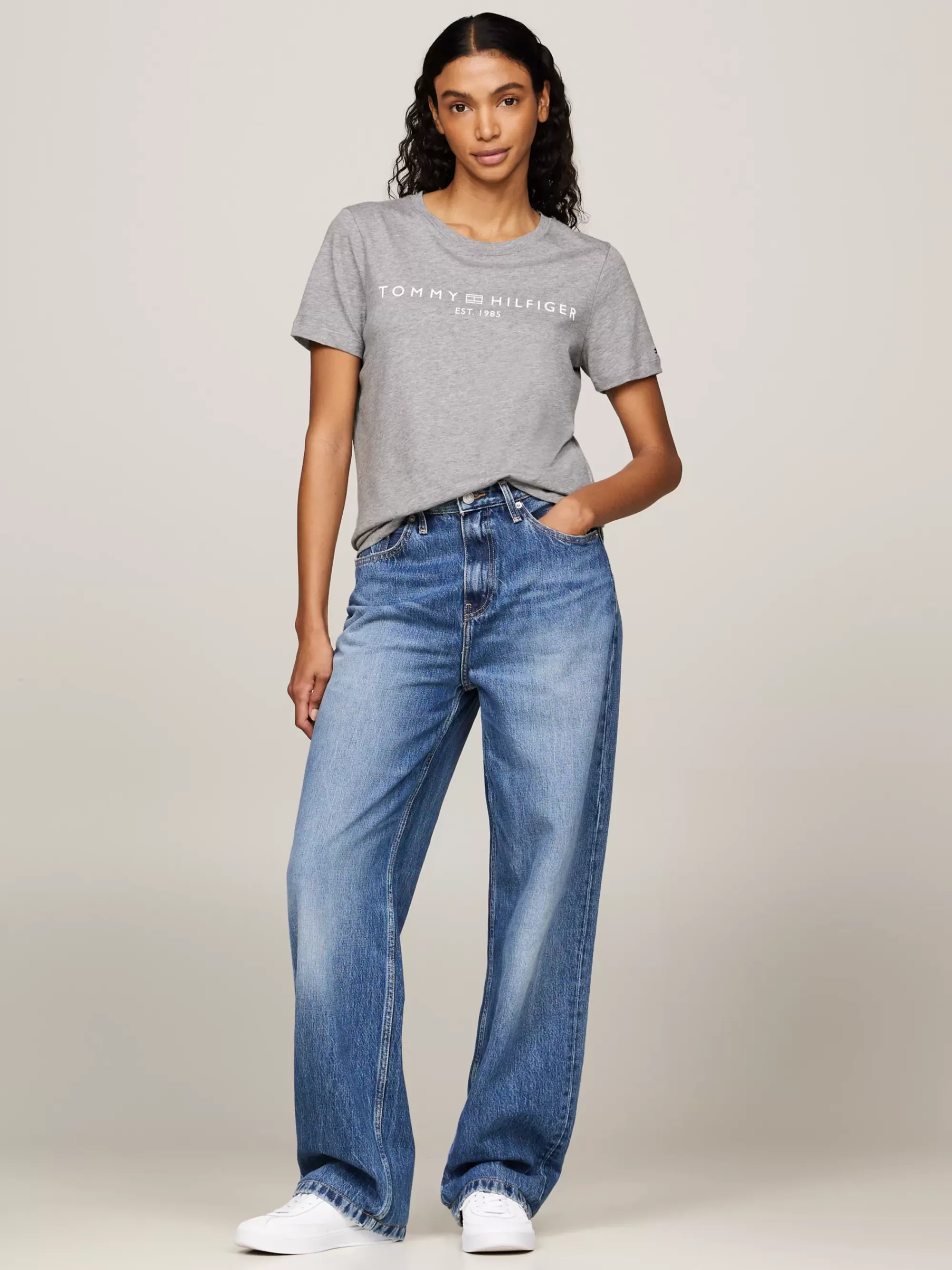 T-Shirts*Tommy Hilfiger T-shirt Met Ronde Hals En Logo MEDIUM HEATHER GREY