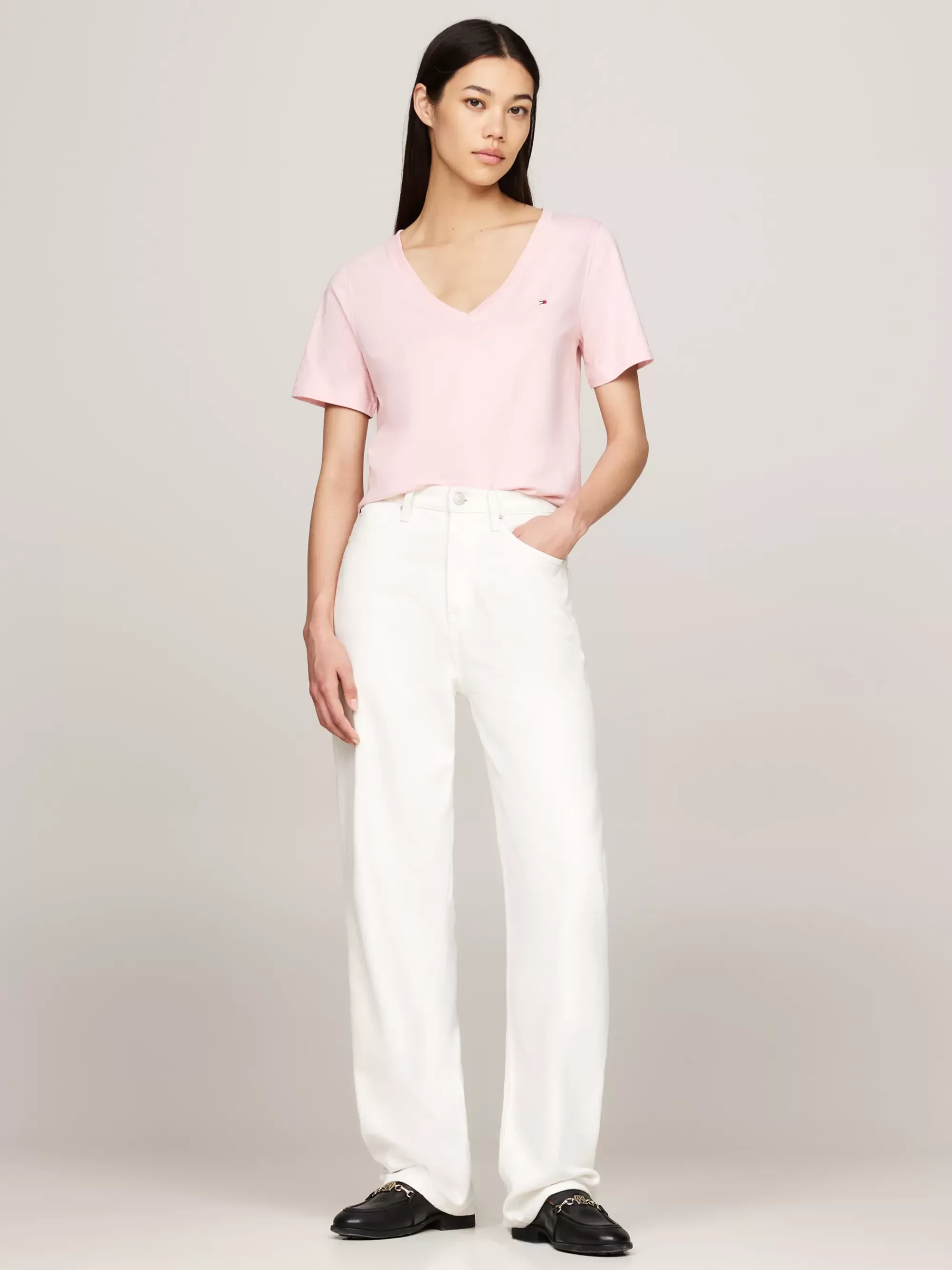 T-Shirts*Tommy Hilfiger T-shirt Met V-hals En Geborduurde Vlag DELICATE PINK