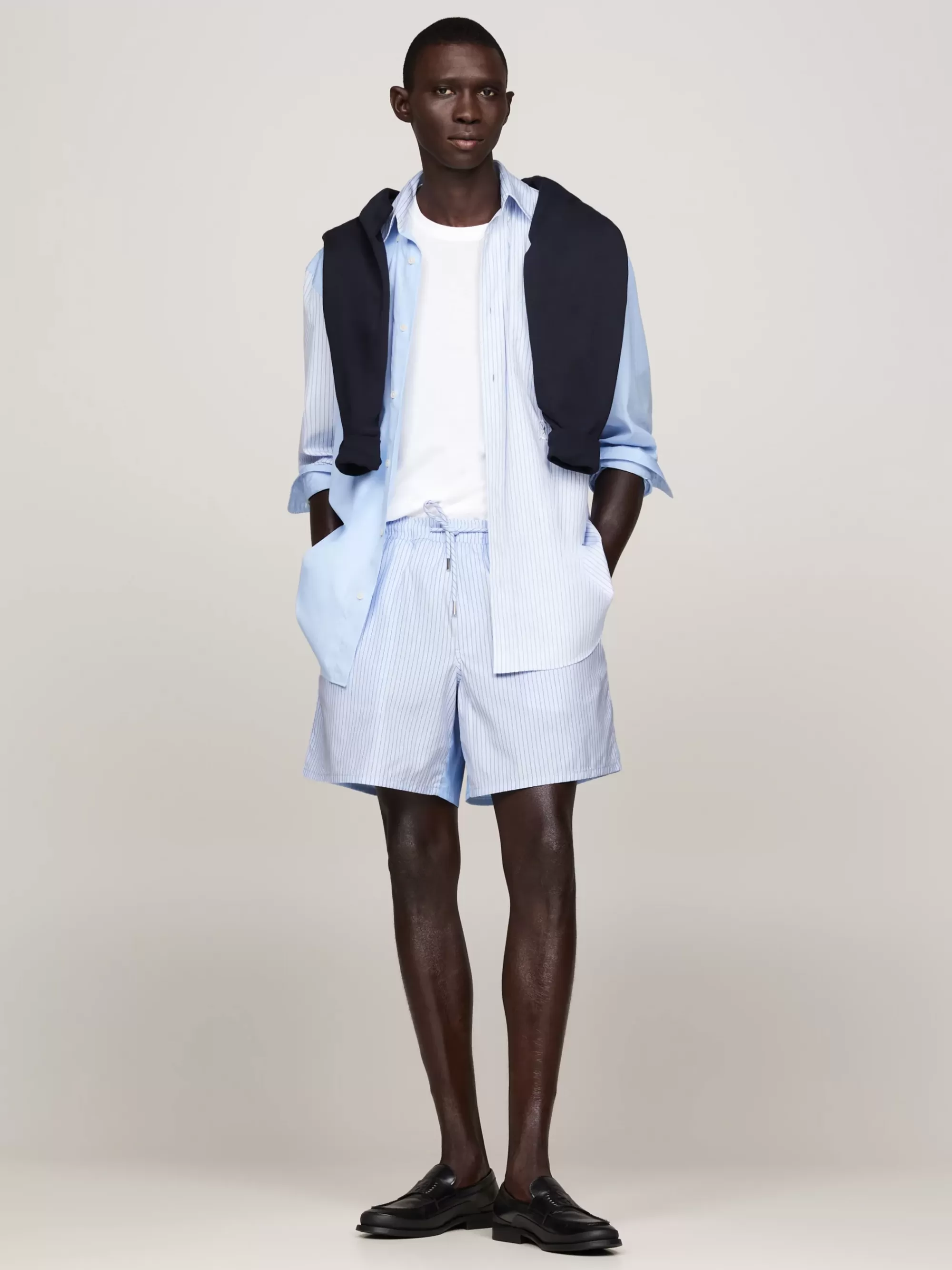Korte Broeken*Tommy Hilfiger Utility-short Met Embleem En Ithaca-streep BLUE STRIPE