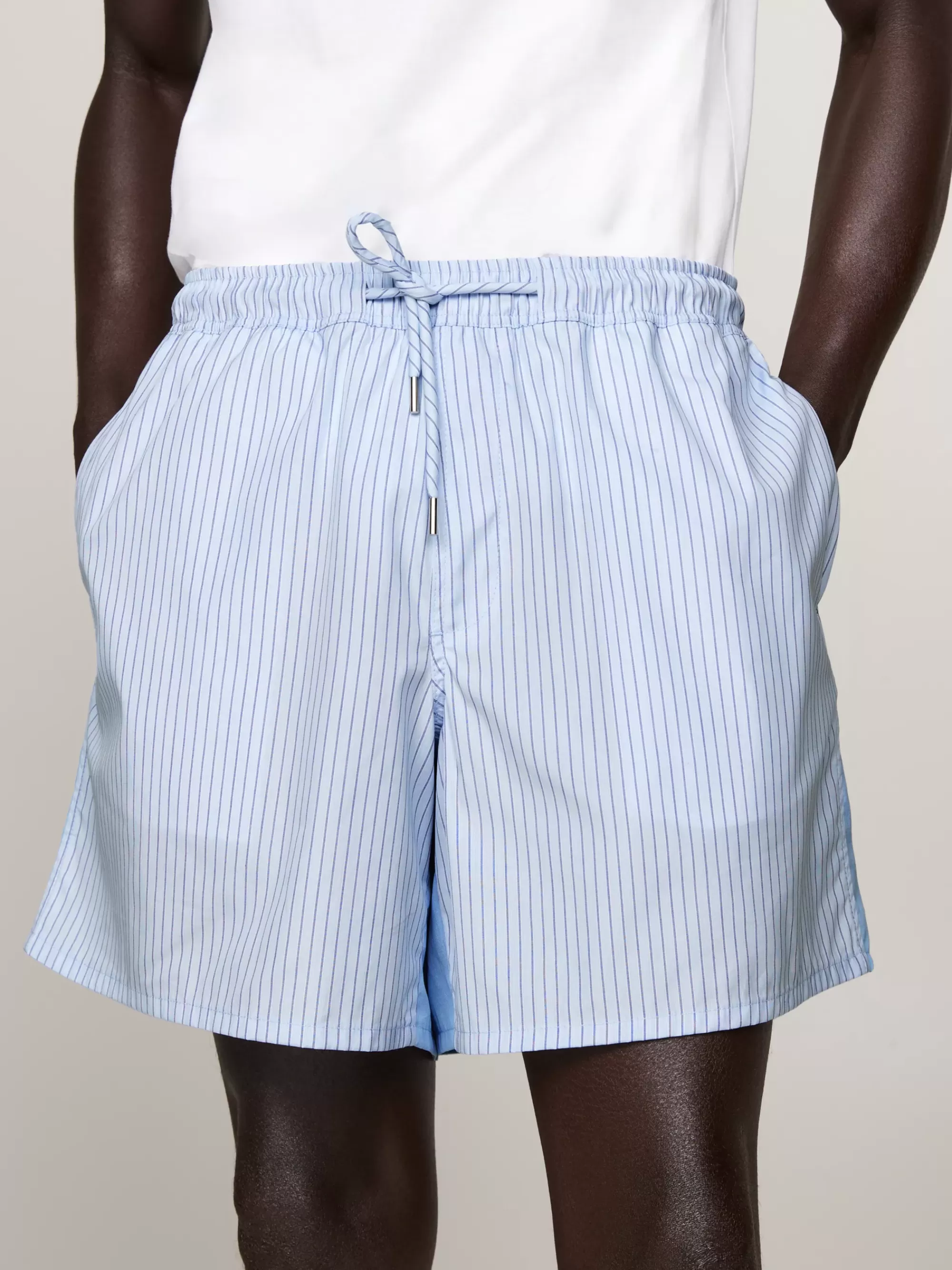 Korte Broeken*Tommy Hilfiger Utility-short Met Embleem En Ithaca-streep BLUE STRIPE