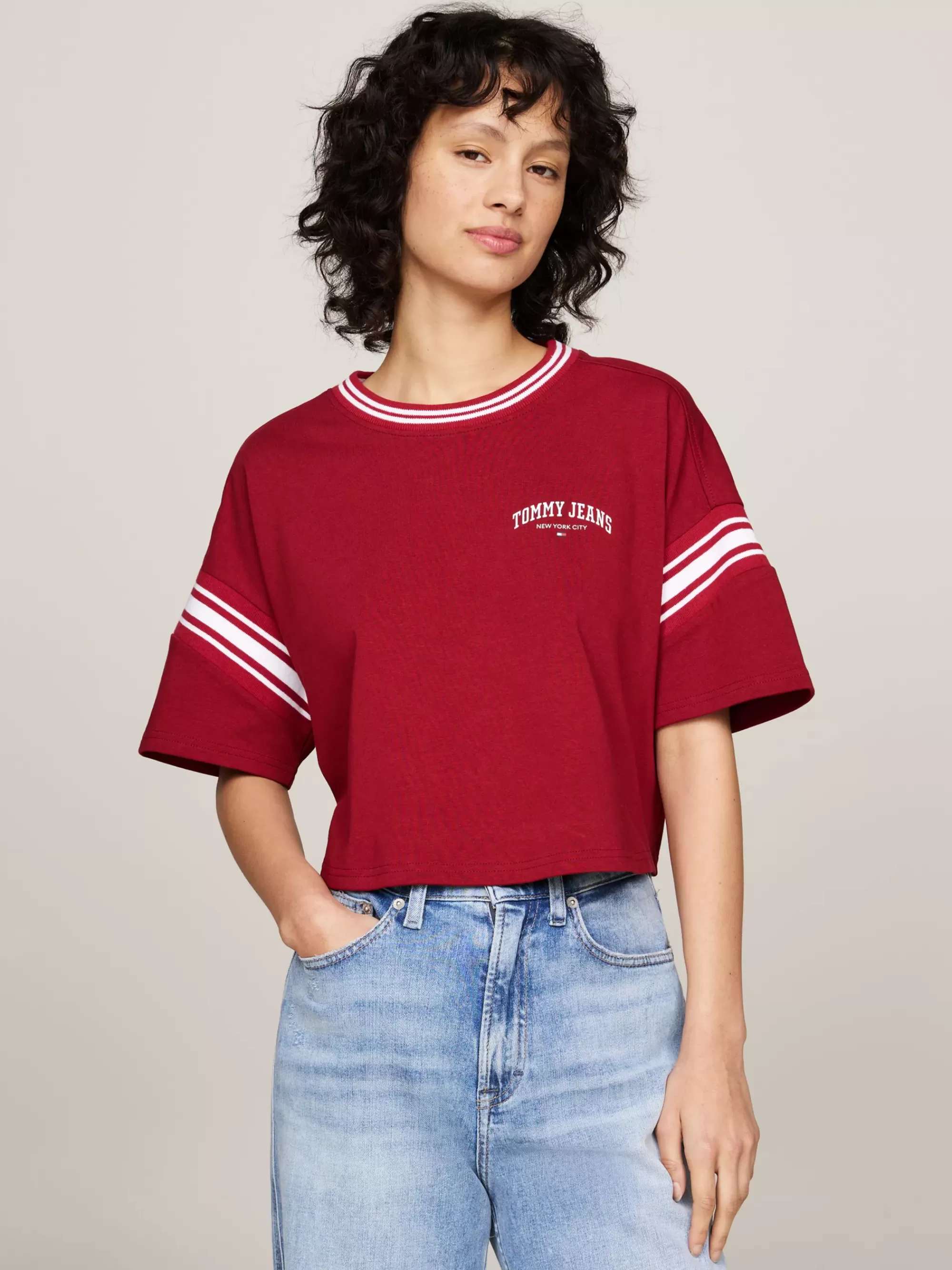 T-Shirts*Tommy Hilfiger Varsity Cropped T-shirt Met Relaxed Fit REGATTA RED