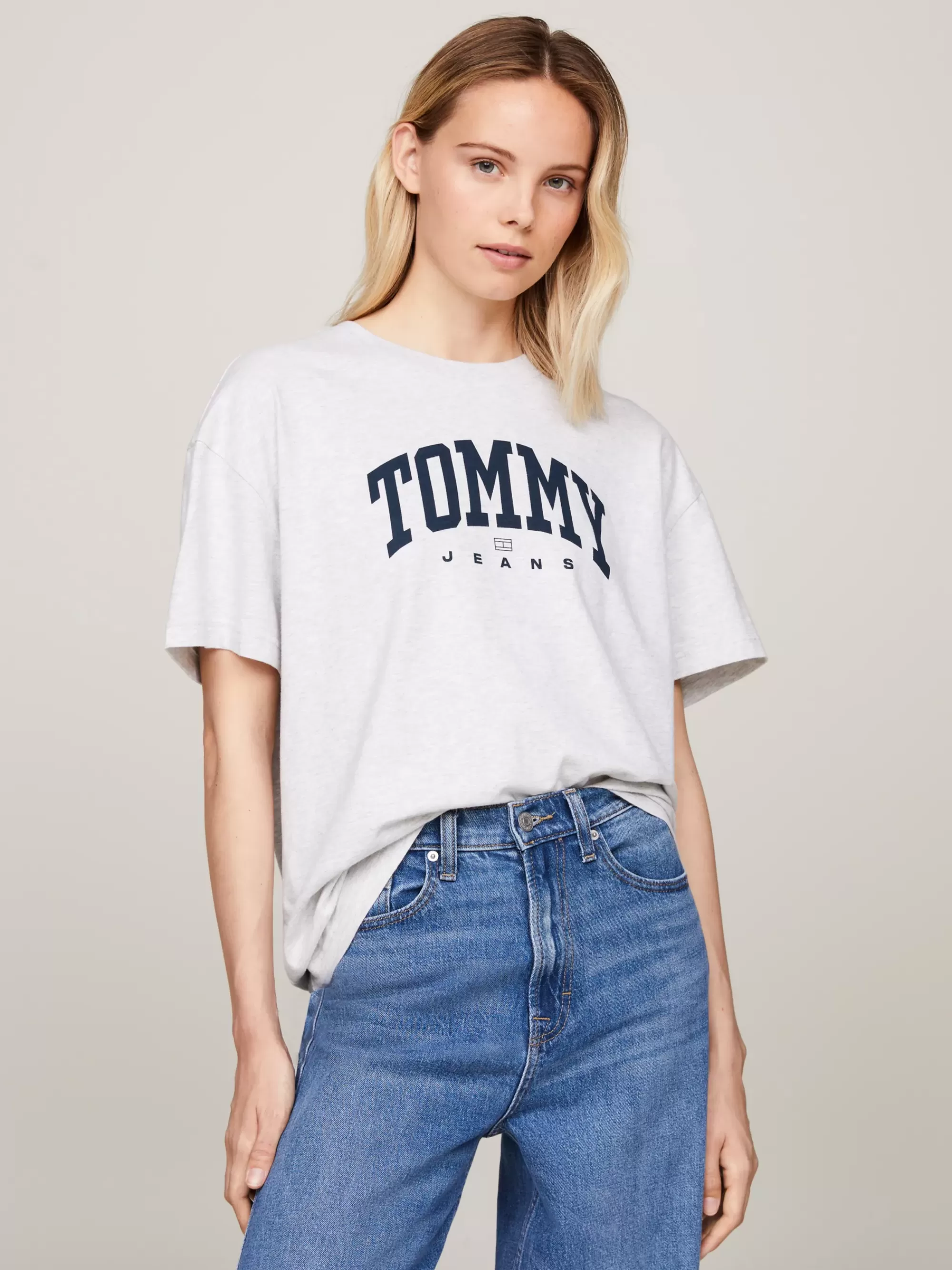 Curve Mode & Inclusieve Maten | T-Shirts*Tommy Hilfiger Varsity Oversized T-shirt Met Logo SILVER GREY HTR