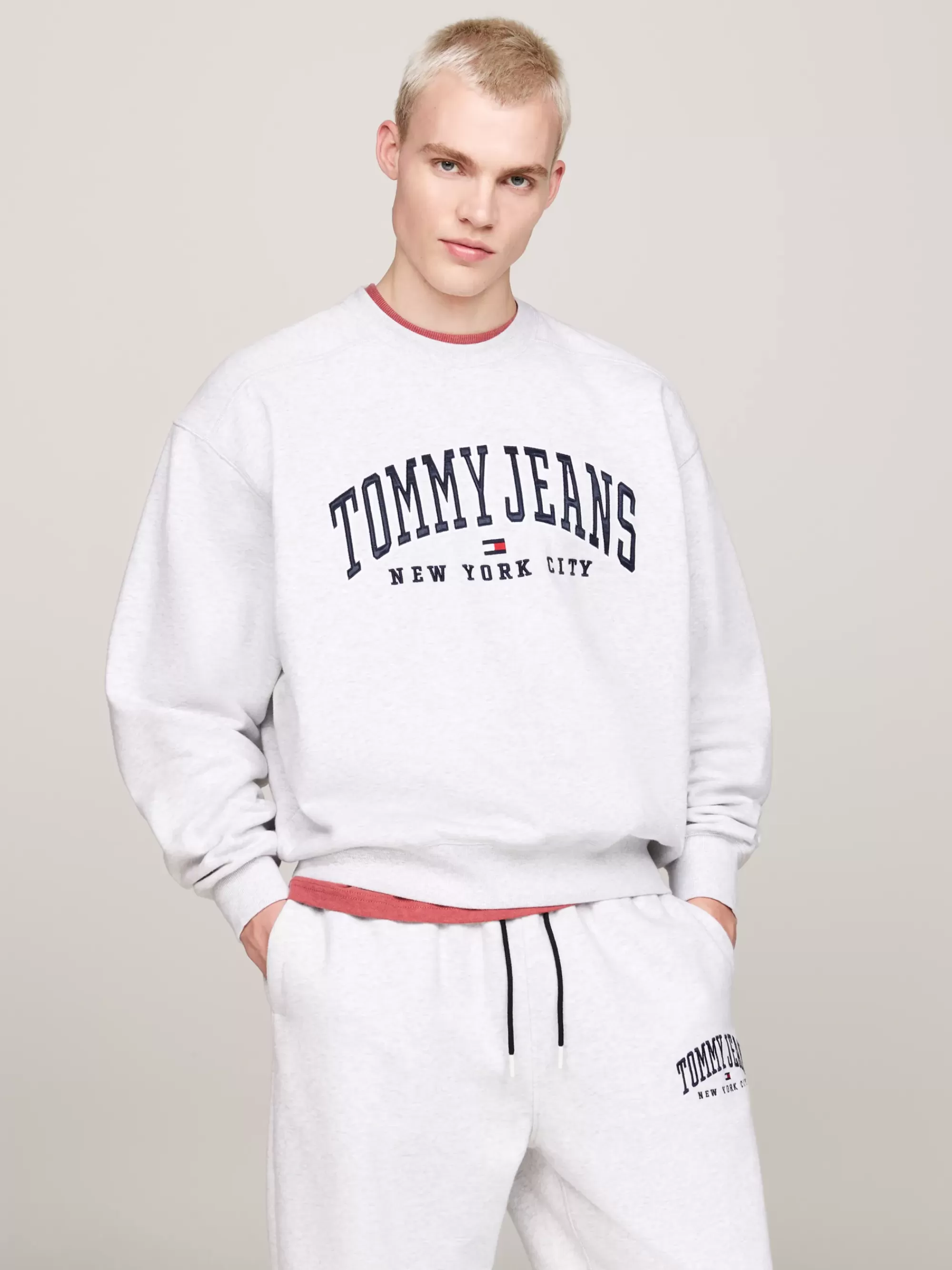 Sweatshirts & Hoodies*Tommy Hilfiger Varsity Relaxed Trui Met Gewassen Finish SILVER GREY