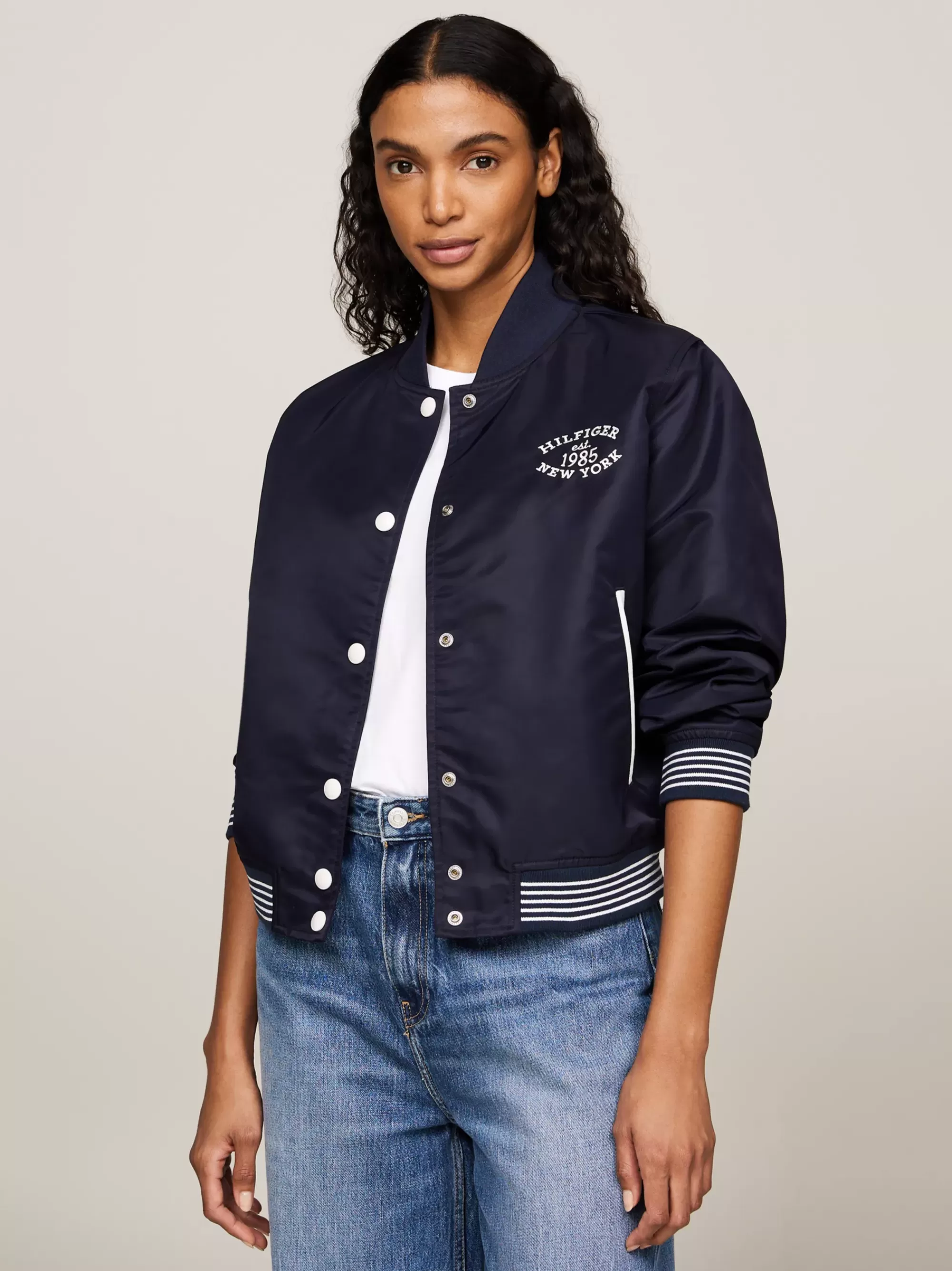 Jassen & Jacks*Tommy Hilfiger Varsity Waterafstotend Bomberjack DESERT SKY