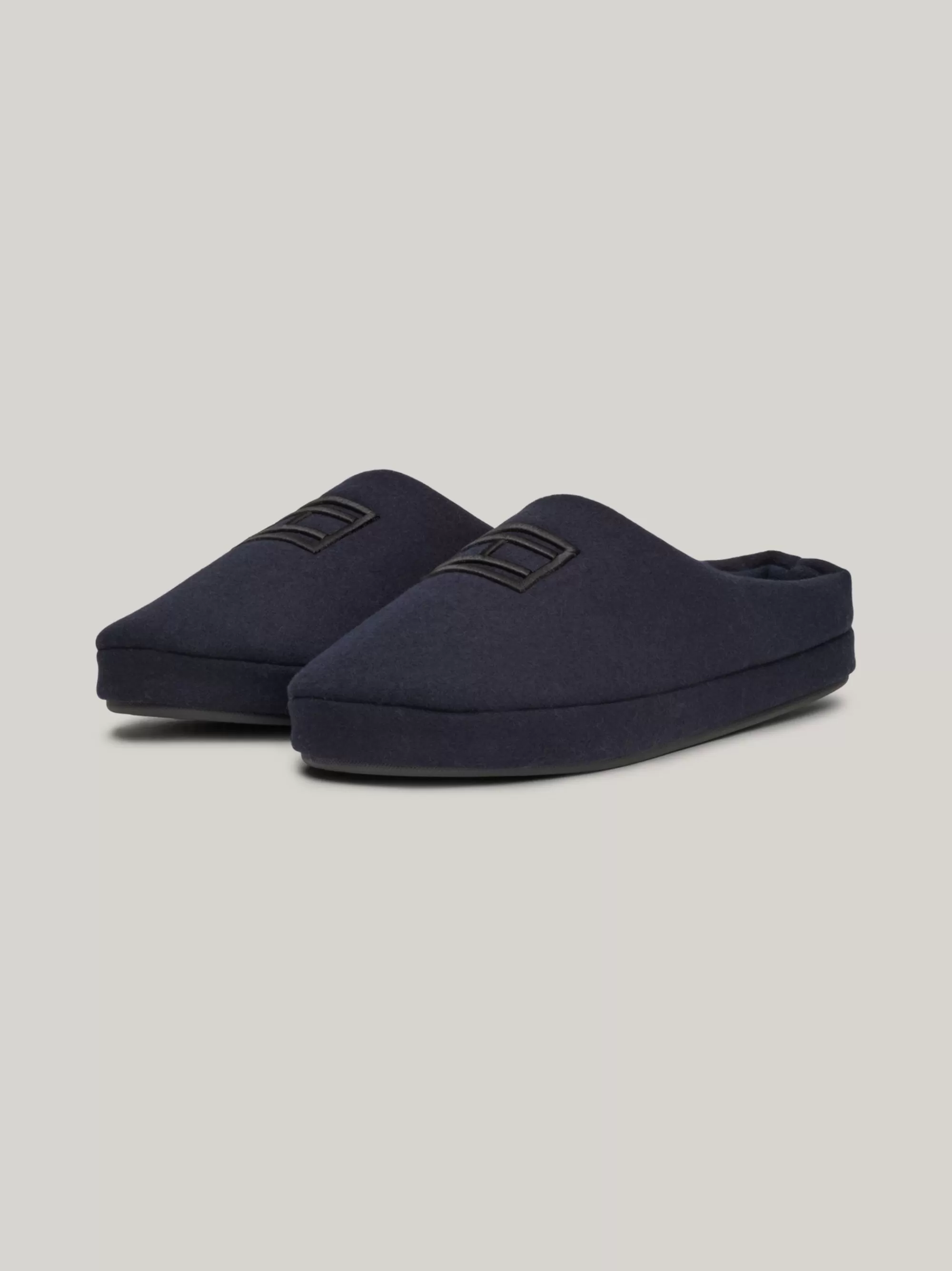 Lage Schoenen*Tommy Hilfiger Vilten Pantoffel Met Geborduurde Vlag DESERT SKY