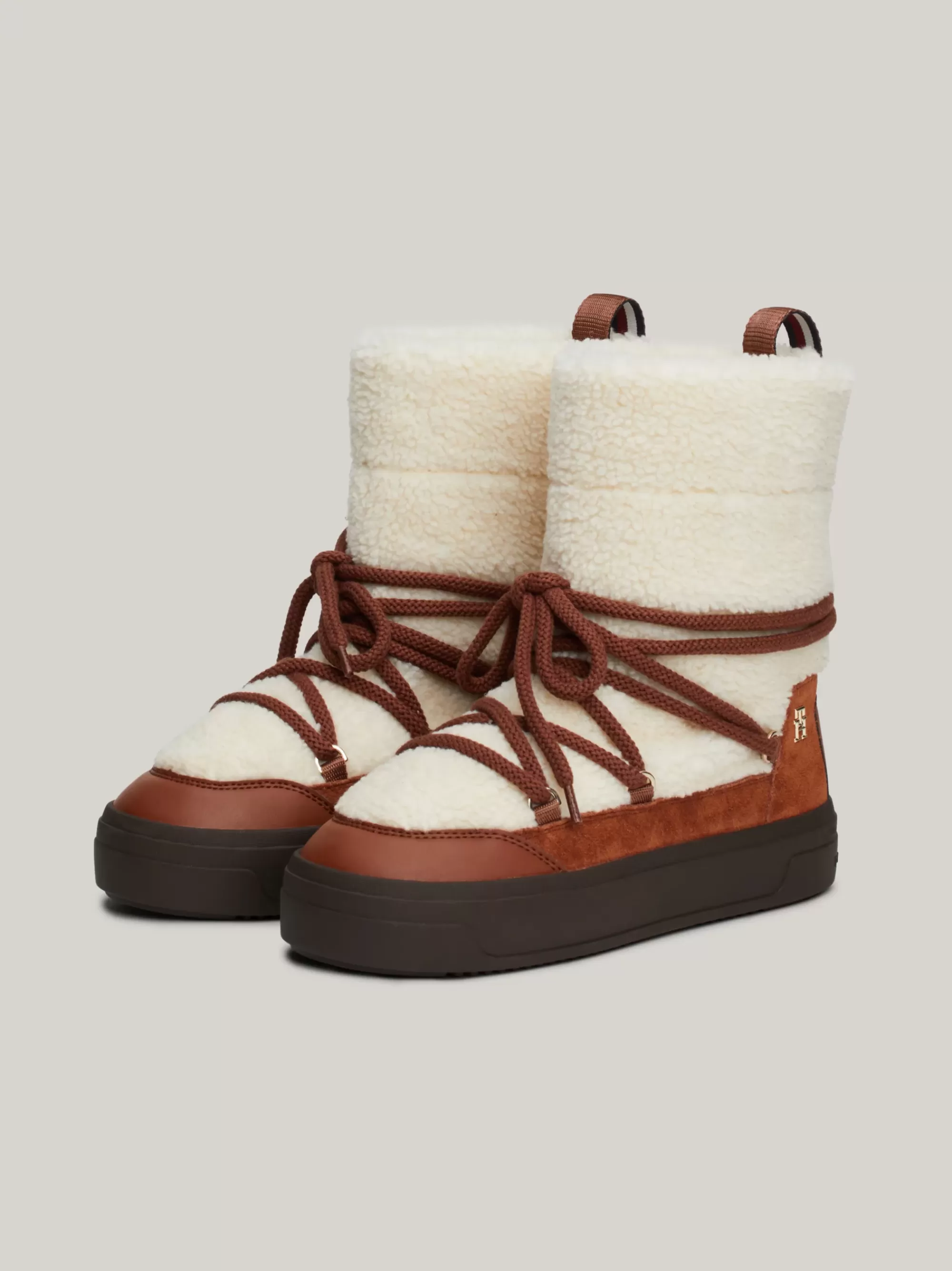 Laarzen & Enkellaarzen*Tommy Hilfiger Warme Gevoerde Snowboot Met Veters COGNAC BROWN