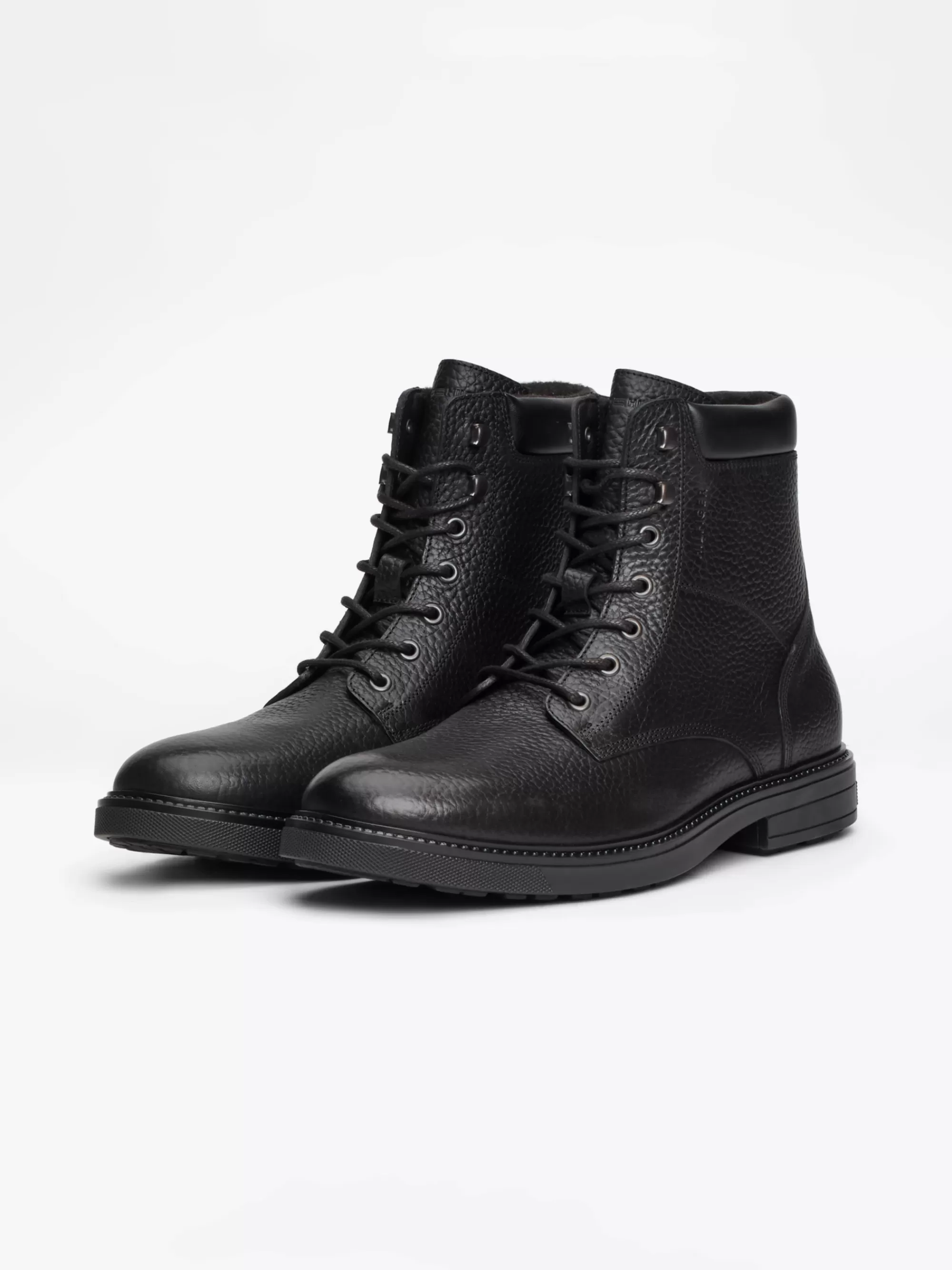 Veterboots | Laarzen*Tommy Hilfiger Warme Halfhoge Boot Van Gegranuleerd Leer BLACK