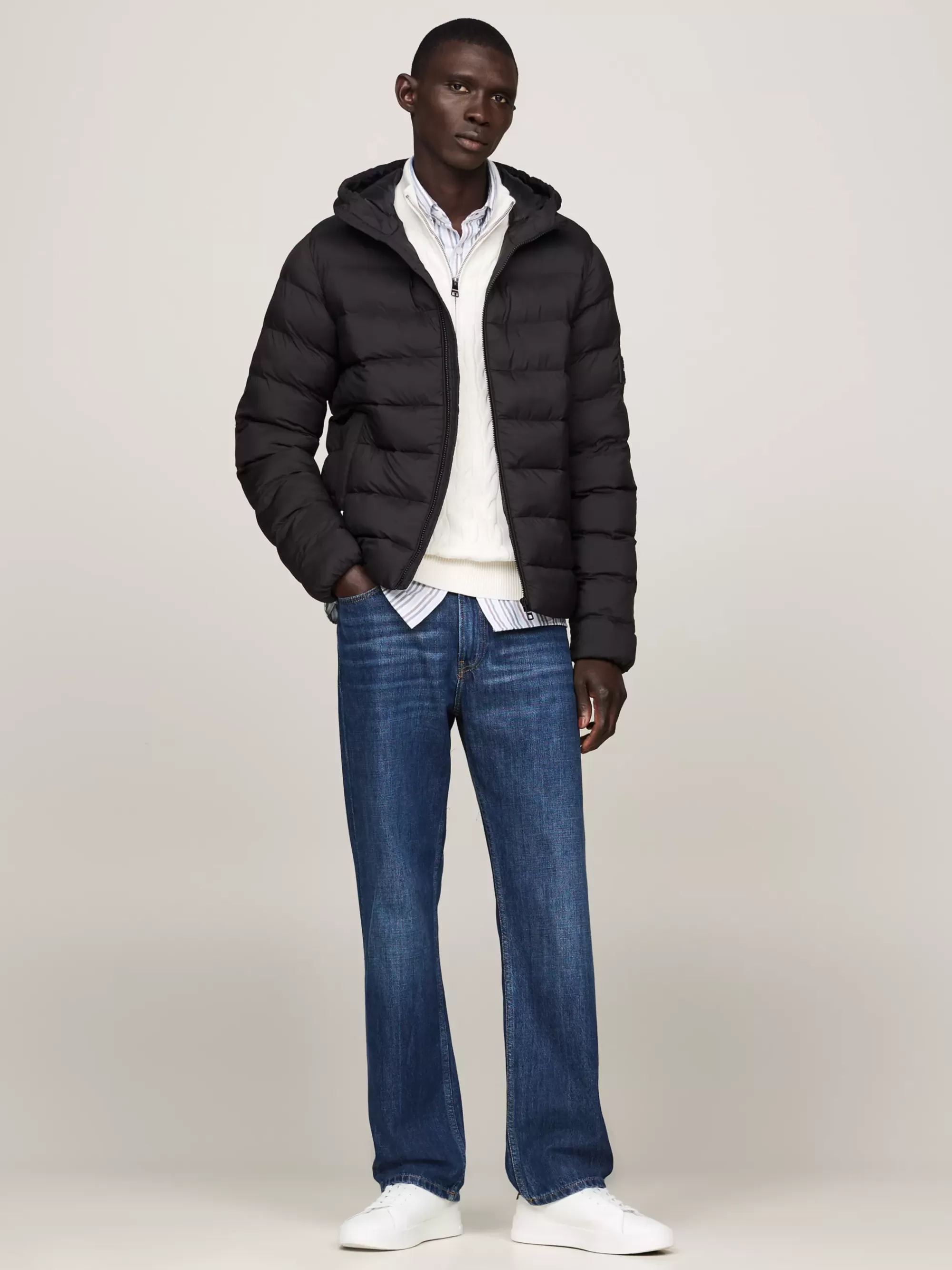 Jassen & Jacks*Tommy Hilfiger Waterafstotend Gewatteerd Jack Met Capuchon BLACK